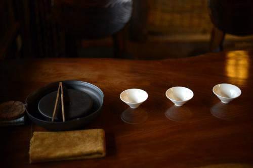 如何理解喝茶和品茶？