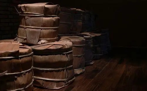 恐怖的普洱老茶翻新“技術倉”？