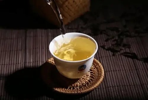答應我 晚飯后喝一杯普洱茶好嗎？