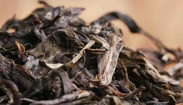 怎么簡單直觀的辨別一款普洱茶的優劣？