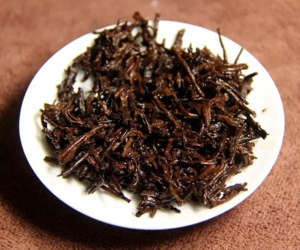 怎樣從茶香來辨認普洱茶的好壞？