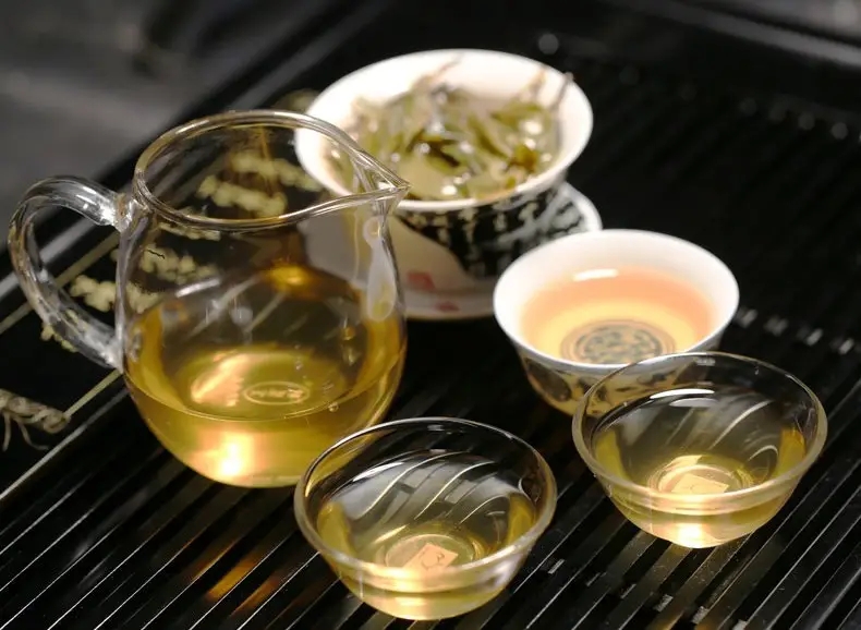 泡茶用什么水？礦泉水，純凈水還是自來水？老中醫的做法值得參考