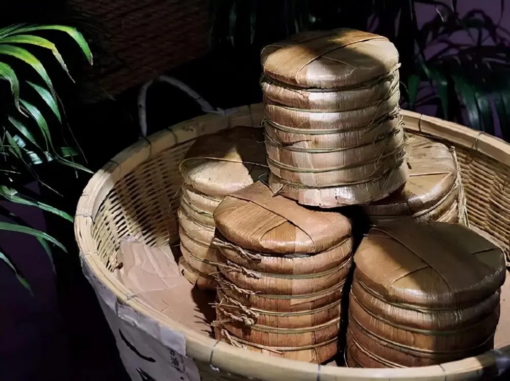 大廠出品”和“小作坊”的普洱茶，哪個更值得購買？