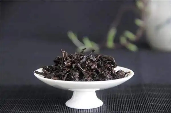 判斷普洱茶是不是好料，只看一個地方！